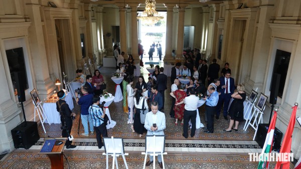 Phố thị Sài Gòn hơn 100 năm trước dưới góc nhìn bác sĩ hải quân Hungary