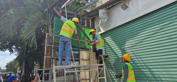 Phường Bình Tân ở TP.HCM 'dẹp loạn' lấn chiếm vỉa hè Phường Bình Tân ở TP.HCM 'dẹp loạn' lấn chiếm vỉa hè