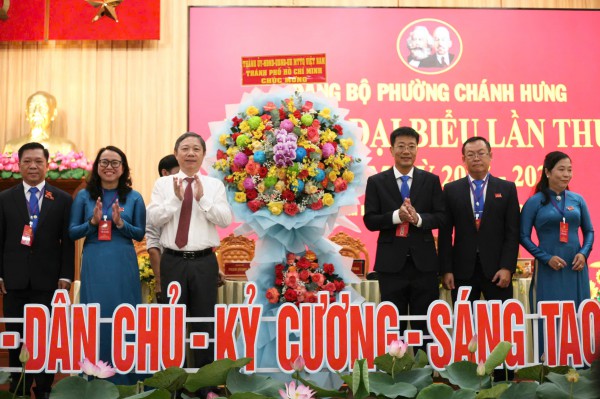 Phường Chánh Hưng ở TP.HCM phát triển kinh tế ven sông thế nào? Phường Chánh Hưng ở TP.HCM phát triển kinh tế ven sông thế nào?