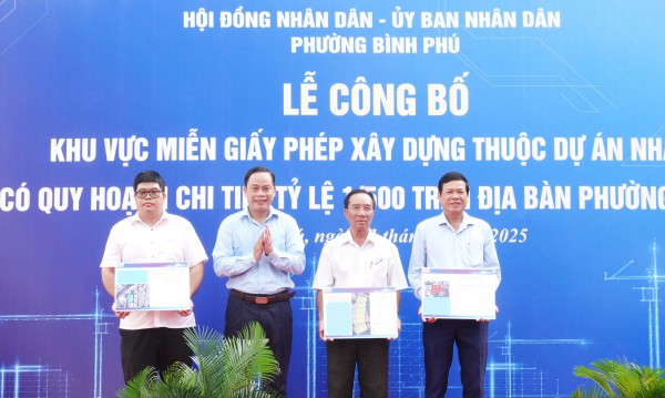 Phường đầu tiên ở TP.HCM công bố miễn giấy phép xây dựng Phường đầu tiên ở TP.HCM công bố miễn giấy phép xây dựng