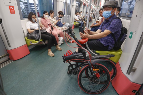 Phương tiện công cộng Hà Nội: 'Đa dạng nhưng chưa tiện' Phương tiện công cộng Hà Nội: 'Đa dạng nhưng chưa tiện'