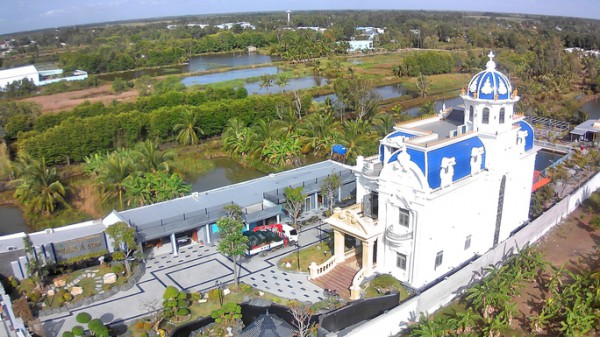 Phường xin ý kiến xử lý 'tòa nhà đẹp nhất Cà Mau' xây dựng trái phép Phường xin ý kiến xử lý 'tòa nhà đẹp nhất Cà Mau' xây dựng trái phép