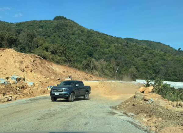 QL28B Lâm Đồng: Cần cảnh báo nguy hiểm cho xe lưu thông trên đèo Đại Ninh QL28B Lâm Đồng: Cần cảnh báo nguy hiểm cho xe lưu thông trên đèo Đại Ninh