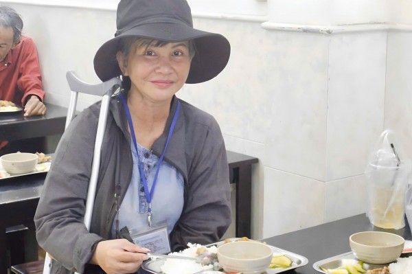 Quán cơm miễn phí gần bệnh viện và lời chúc lạ: ‘Mong không gặp lại’ Quán cơm miễn phí gần bệnh viện và lời chúc lạ: ‘Mong không gặp lại’