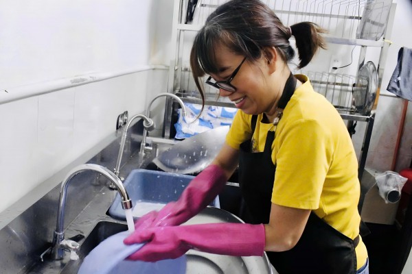 Quán cơm miễn phí gần bệnh viện và lời chúc lạ: ‘Mong không gặp lại’ Quán cơm miễn phí gần bệnh viện và lời chúc lạ: ‘Mong không gặp lại’