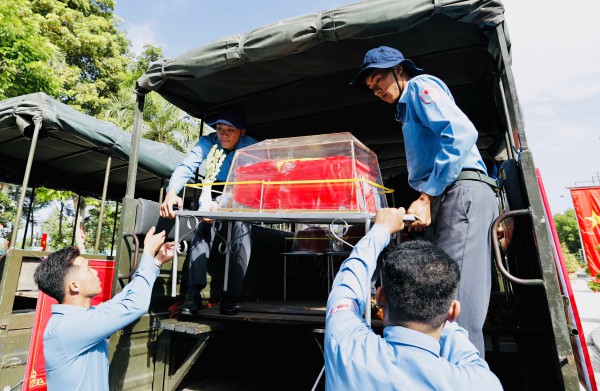 Quân khu 7 quy tập hơn 2.600 hài cốt liệt sĩ giai đoạn 2021 - 2025 Quân khu 7 quy tập hơn 2.600 hài cốt liệt sĩ giai đoạn 2021 - 2025