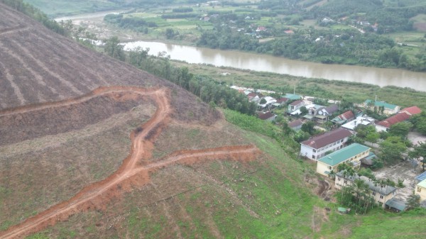 Quảng Ngãi: 372 điểm có nguy cơ sạt lở Quảng Ngãi: 372 điểm có nguy cơ sạt lở