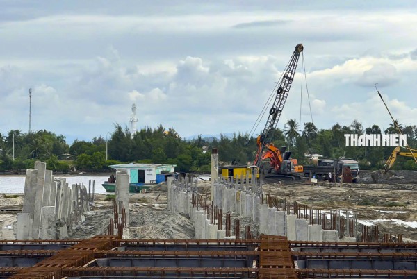 Quảng Ngãi: Cận cảnh dự án cảng cá 460 tỉ đồng ì ạch, 'mắc cạn' mặt bằng Quảng Ngãi: Cận cảnh dự án cảng cá 460 tỉ đồng ì ạch, 'mắc cạn' mặt bằng