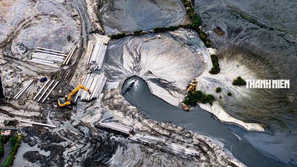 Quảng Ngãi: Cận cảnh dự án cảng cá 460 tỉ đồng ì ạch, 'mắc cạn' mặt bằng Quảng Ngãi: Cận cảnh dự án cảng cá 460 tỉ đồng ì ạch, 'mắc cạn' mặt bằng