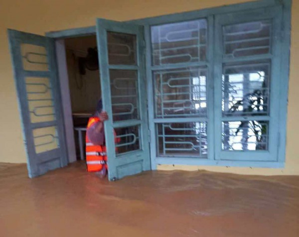 Quảng Trị mưa lớn, xã miền núi Ba Lòng di dời hơn 200 hộ dân