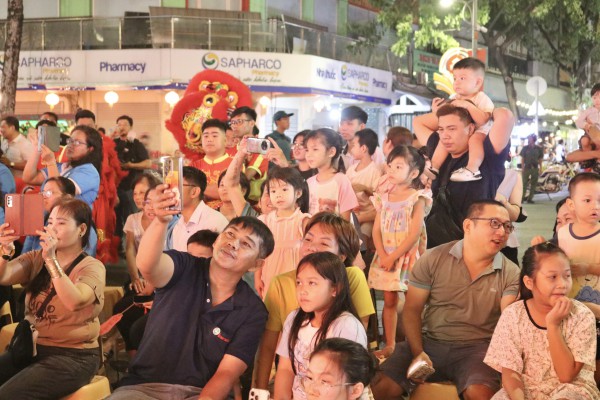 Ra mắt phố đêm Chợ Lớn: 'Thiên đường' ẩm thực người Hoa mới nhất tại TP.HCM