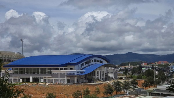 Rác thải bủa vây Khu liên hợp Văn hóa - Thể thao tỉnh Lâm Đồng