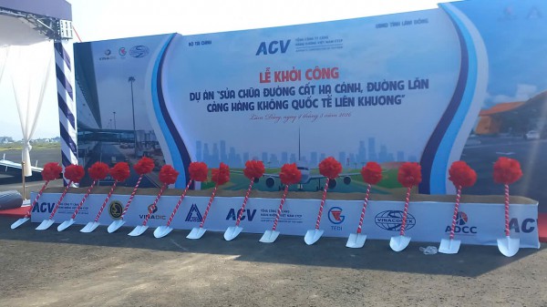 Sân bay Liên Khương vắng lặng trước giờ đóng cửa để 'đại tu'