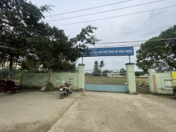 Sau lũ ở Nha Trang: Công trình sụp đổ lộ rõ không có một cây sắt