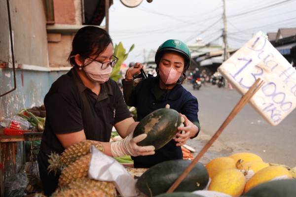 'Siêu phường' nhiều khu công nghiệp nhất: Nỗi niềm công nhân xa xứ 'Siêu phường' nhiều khu công nghiệp nhất: Nỗi niềm công nhân xa xứ