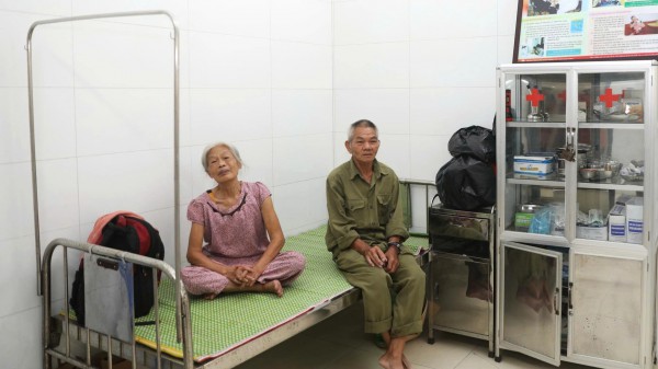 Sơ tán khẩn cấp hơn 1.000 người dân ở những ngôi nhà cũ Sơ tán khẩn cấp hơn 1.000 người dân ở những ngôi nhà cũ