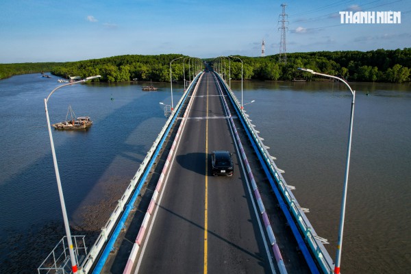 Sớm quy hoạch cốt nền để chống ngập, ngăn TP.HCM chìm dần