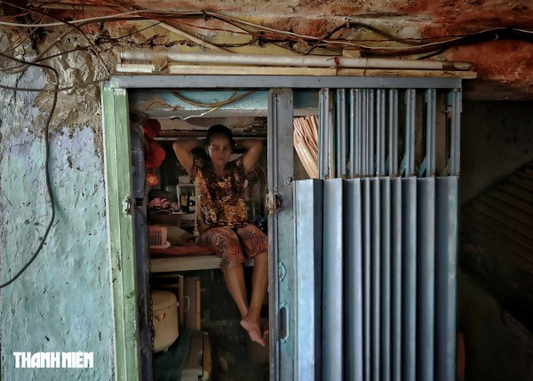 Sống trong nhà kho 2 - 3 mét vuông nơi cư xá Thanh Đa ở TP.HCM