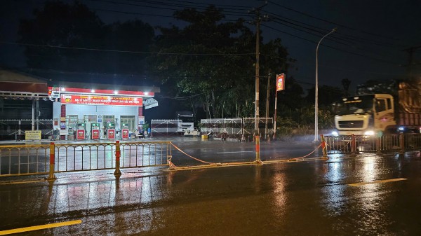 TP.HCM: Bất an vì liên tiếp tai nạn, xe lao nhà dân trên tỉnh lộ 8