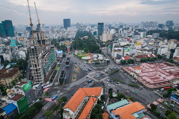 TP.HCM: Cần cẩu 'đứng gác' 3 năm dự án tứ giác Bến Thành, vì sao chưa tháo? TP.HCM: Cần cẩu 'đứng gác' 3 năm dự án tứ giác Bến Thành, vì sao chưa tháo?