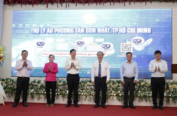 TP.HCM: Phường Tân Sơn Nhất ra mắt trợ lý ảo, hỗ trợ làm hồ sơ 24/7 TP.HCM: Phường Tân Sơn Nhất ra mắt trợ lý ảo, hỗ trợ làm hồ sơ 24/7