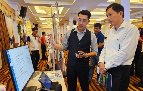 TP.HCM: Phường Tân Sơn Nhất ra mắt trợ lý ảo, hỗ trợ làm hồ sơ 24/7 TP.HCM: Phường Tân Sơn Nhất ra mắt trợ lý ảo, hỗ trợ làm hồ sơ 24/7