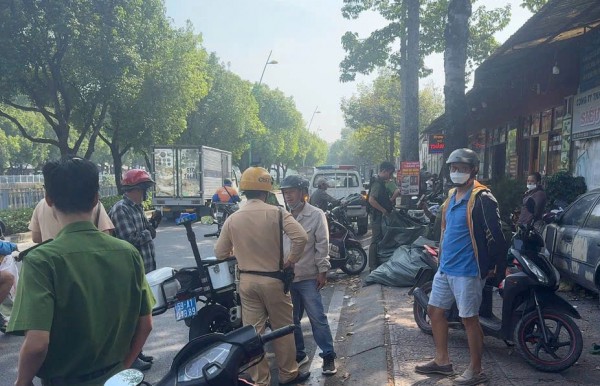 TP.HCM 'dẹp loạn' lấn chiếm lòng lề đường TP.HCM 'dẹp loạn' lấn chiếm lòng lề đường