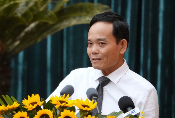 TP.HCM 'giao khoán' các dự án trọng điểm cho ủy viên thường vụ theo dõi TP.HCM 'giao khoán' các dự án trọng điểm cho ủy viên thường vụ theo dõi