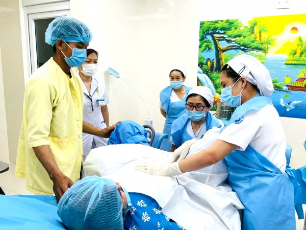 TP.HCM hiện có bao nhiêu điều dưỡng, hộ sinh? TP.HCM hiện có bao nhiêu điều dưỡng, hộ sinh?