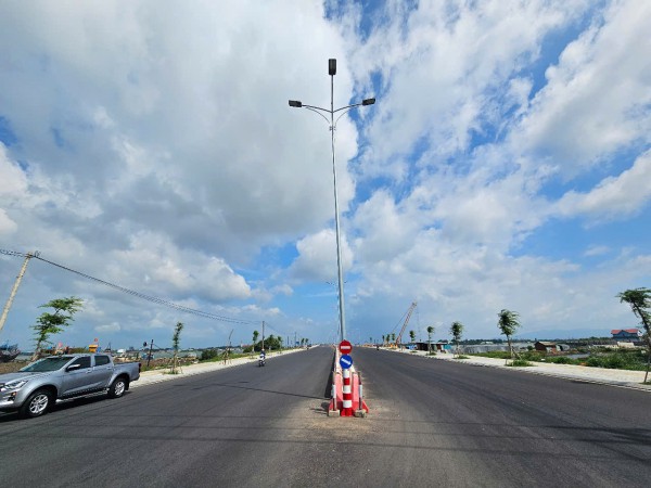 TP.HCM làm gì để 'rồng biển' Long Hải thức giấc? TP.HCM làm gì để 'rồng biển' Long Hải thức giấc?