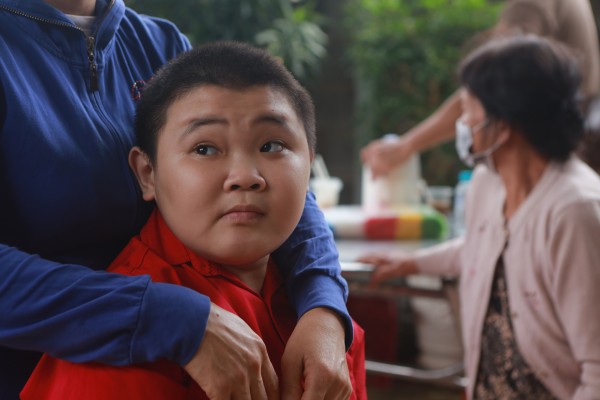 TP.HCM nghĩa tình: Người phụ nữ 'sống lại' bằng bếp cơm thiện nguyện TP.HCM nghĩa tình: Người phụ nữ 'sống lại' bằng bếp cơm thiện nguyện