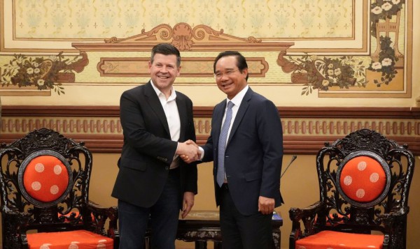 TP.HCM sắp ký hợp tác với NASDAQ về trung tâm tài chính quốc tế TP.HCM sắp ký hợp tác với NASDAQ về trung tâm tài chính quốc tế