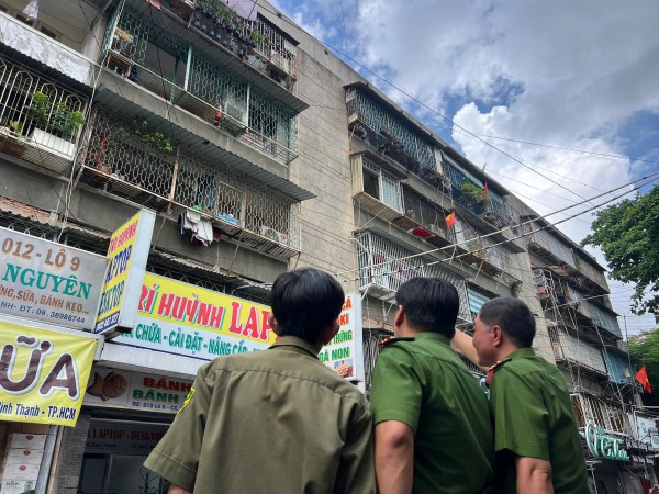 TP.HCM sau sáp nhập có gần 100.000 nhà trọ, căn hộ nguy cơ cháy nổ cao TP.HCM sau sáp nhập có gần 100.000 nhà trọ, căn hộ nguy cơ cháy nổ cao