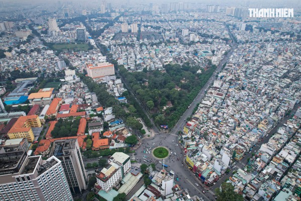 TP.HCM tất bật dọn 'đất vàng' để xây công viên và đài tưởng niệm nạn nhân Covid-19 TP.HCM tất bật dọn 'đất vàng' để xây công viên và đài tưởng niệm nạn nhân Covid-19