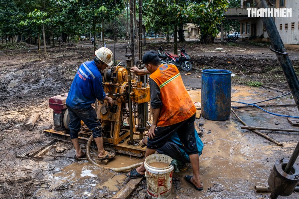 TP.HCM tất bật dọn 'đất vàng' để xây công viên và đài tưởng niệm nạn nhân Covid-19 TP.HCM tất bật dọn 'đất vàng' để xây công viên và đài tưởng niệm nạn nhân Covid-19