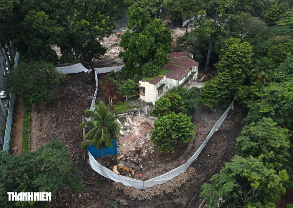 TP.HCM tháo dỡ 3 biệt thự trong khu đất số 1 Lý Thái Tổ