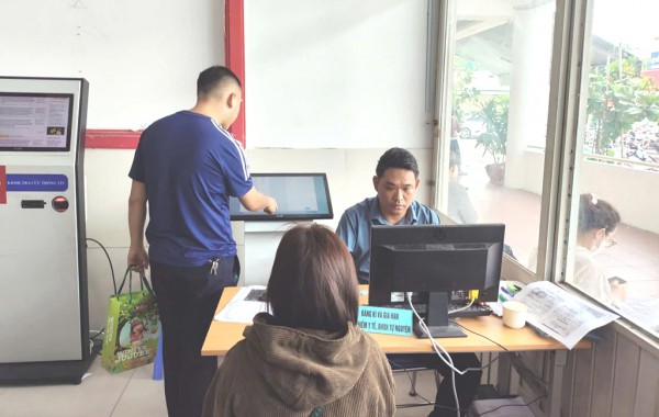 TP.HCM trong kỷ nguyên số: Chính quyền số phục vụ dân TP.HCM trong kỷ nguyên số: Chính quyền số phục vụ dân