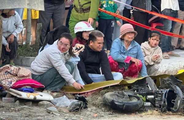 TP.Huế: Tai nạn giữa xe ben và nhiều xe nhỏ, 2 người tử vong