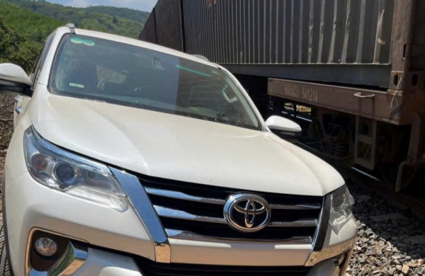 Tai nạn đường sắt nghiêm trọng tại Lâm Đồng, 3 người nhập viện