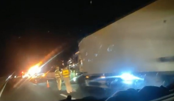 Tai nạn trên cao tốc Trung Lương - Mỹ Thuận rạng sáng mùng 4 tết