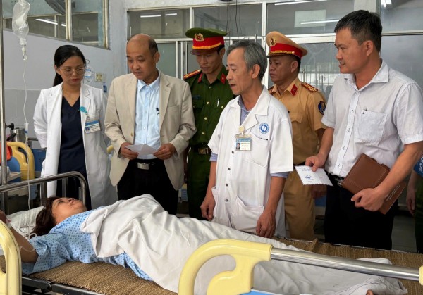 Tai nạn trên cao tốc Đà Nẵng - Quảng Ngãi: Rà soát tốc độ xe kinh doanh vận tải Tai nạn trên cao tốc Đà Nẵng - Quảng Ngãi: Rà soát tốc độ xe kinh doanh vận tải