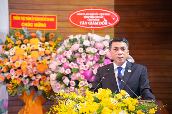 Tân Giám đốc Bệnh viện Chợ Rẫy 'chưa từng nghĩ một ngày mình trở thành bác sĩ'