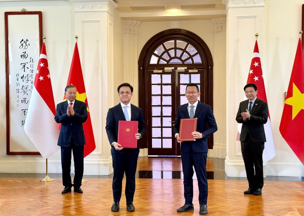 Tập đoàn Becamex và đối tác Singapore thành lập trung tâm nghiên cứu sản xuất tiên tiến