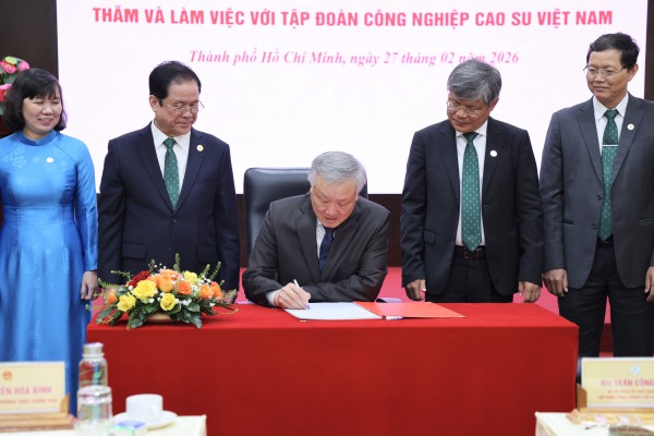 Tập đoàn Cao su Việt Nam tiếp tục phát huy doanh nghiệp nhà nước chủ lực