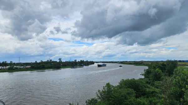 Tây Ninh: Mực nước sông Vàm Cỏ vượt báo động III, nguy cơ ngập diện rộng Tây Ninh: Mực nước sông Vàm Cỏ vượt báo động III, nguy cơ ngập diện rộng