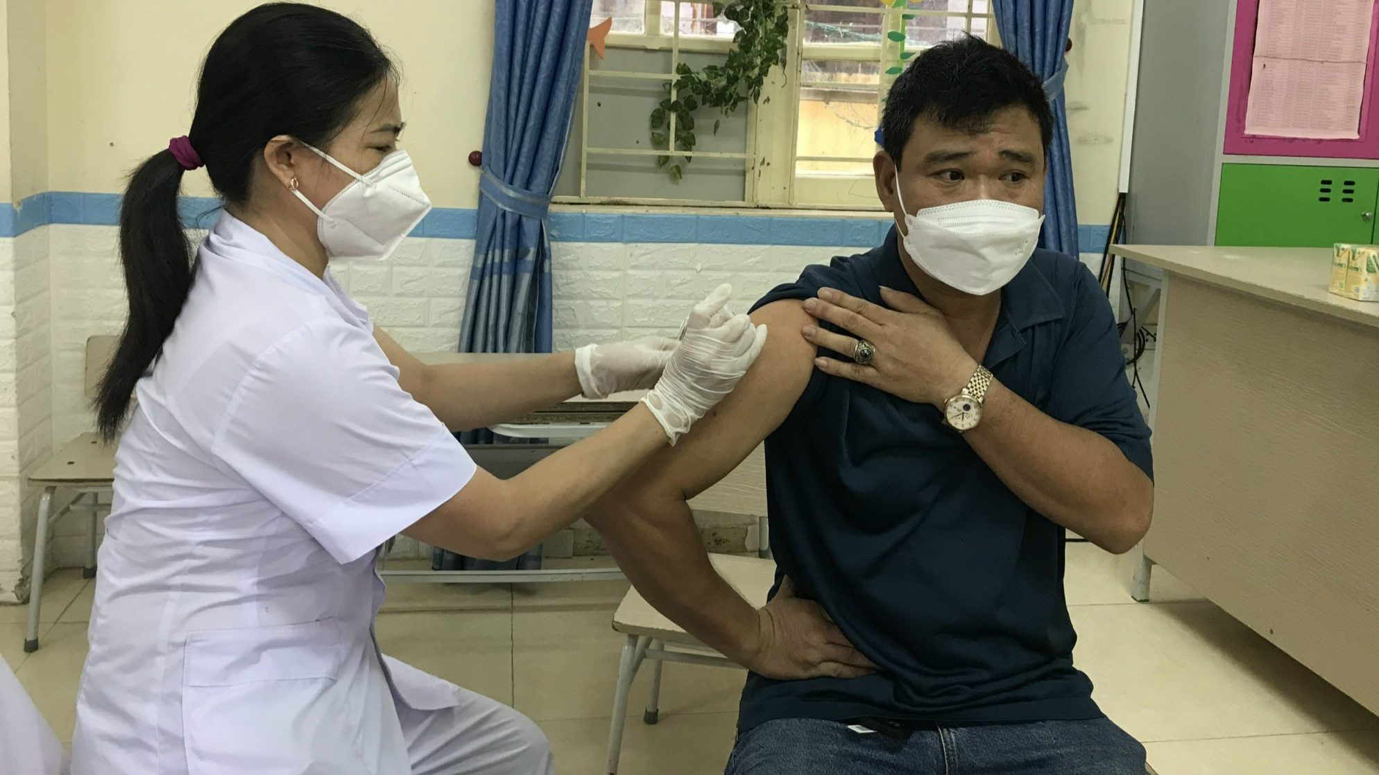 Thanh Hóa: Tiêm vắc xin xuyên tết, chủ yếu cho người từ các tỉnh, thành về quê