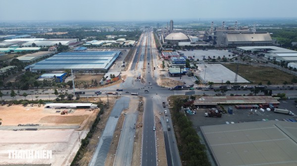 Thành lập 10 phường mới ở Đồng Nai: Nhơn Trạch 'lột xác' với hạ tầng nghìn tỉ Thành lập 10 phường mới ở Đồng Nai: Nhơn Trạch 'lột xác' với hạ tầng nghìn tỉ