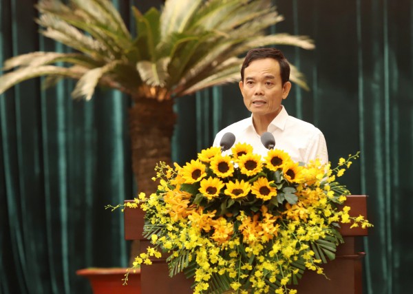 Thành ủy TP.HCM họp bàn chủ trương làm đường vượt biển