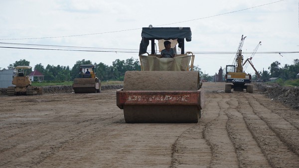 Tháo gỡ khó khăn vật liệu san lấp công trình trọng điểm phía nam