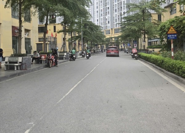 Thông tin thêm về vụ 2 người bị hành hung khi thắc mắc tiền gửi ô tô 160.000